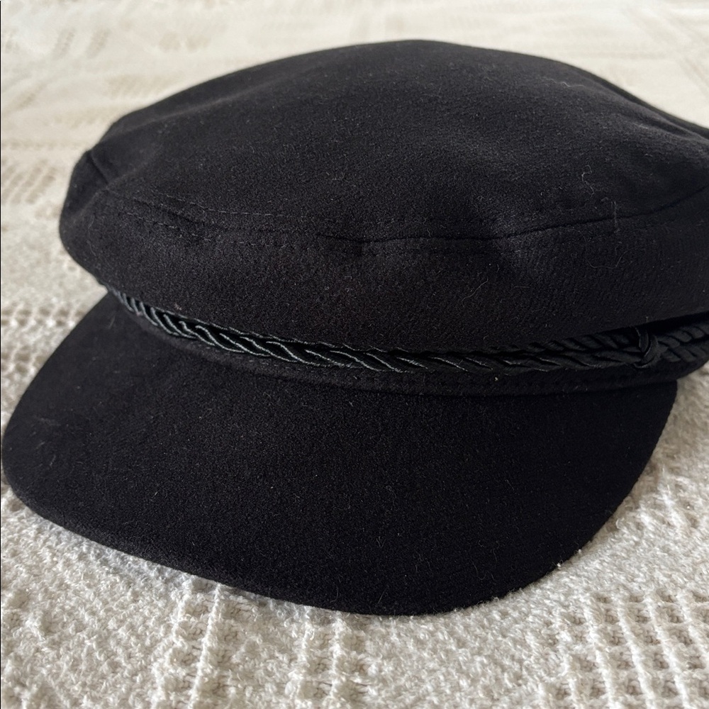 Trina Turk Black Brim Classic Baker Cap - Picture 4 of 12